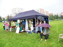 V Písku se během přívalového deště v červnu 2009 nevešel pod stan.