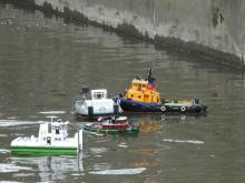 Skrz hráz poldru propluly 4 modely.