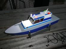 Svennyho vytištěný policejní člun podle plánku z počátku 90. let