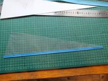 Lepení tunelu náběžné hrany kosatky