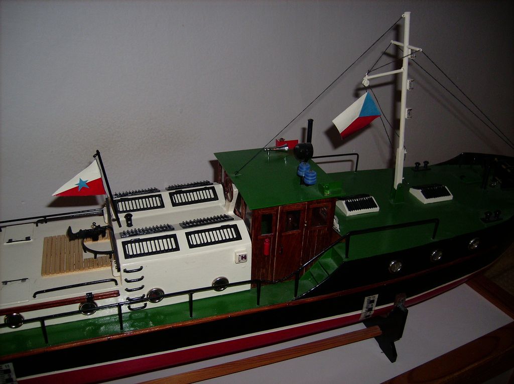 25
