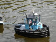 Dozer boat Pavla Frolíka